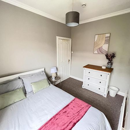 Victoria Road Guesthouse Belfast Bagian luar foto