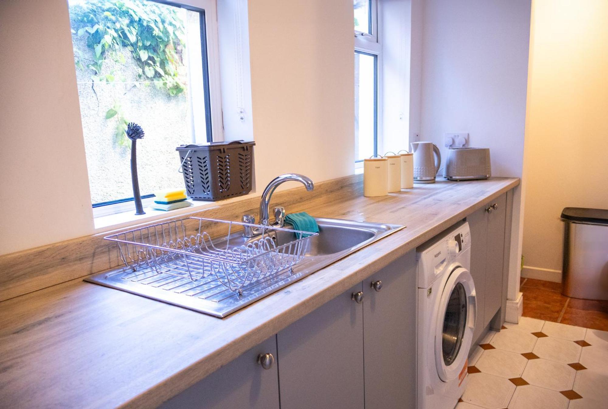 Victoria Road Guesthouse Belfast Bagian luar foto